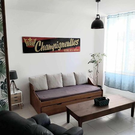 Grand T3 Calme Et Lumineux 4-6 Personnes Villa Moux Eksteriør billede