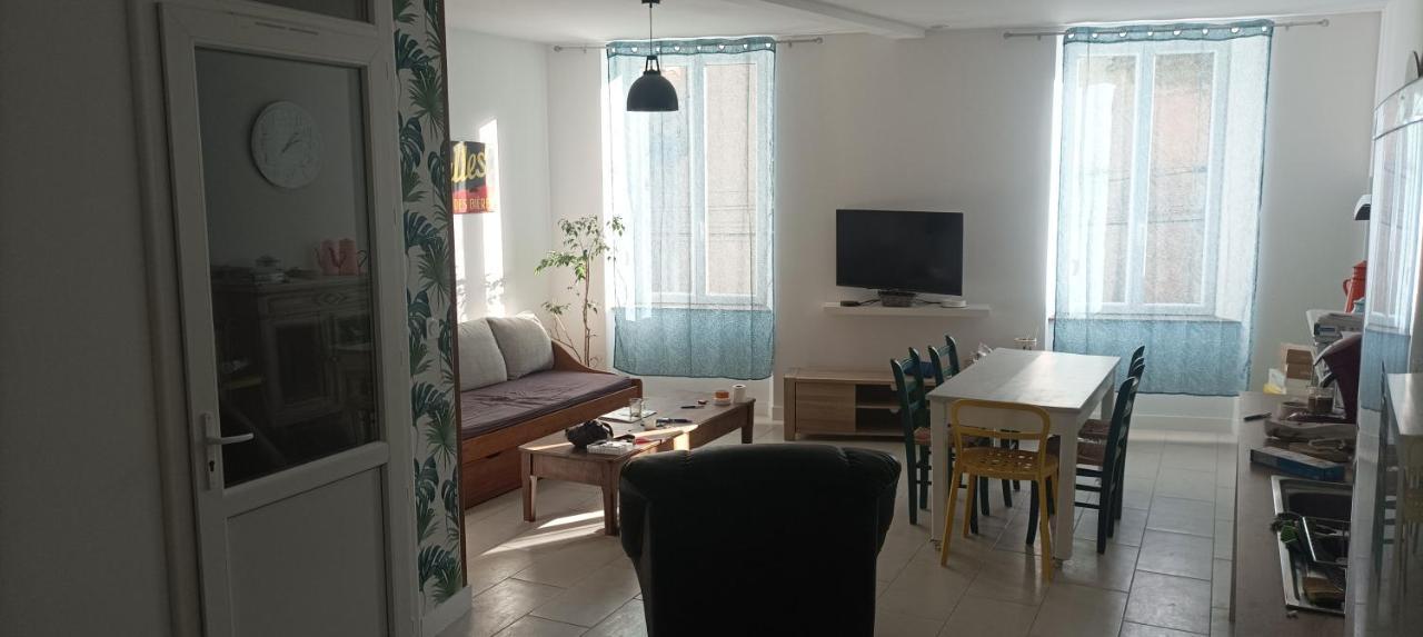 Grand T3 Calme Et Lumineux 4-6 Personnes Villa Moux Eksteriør billede