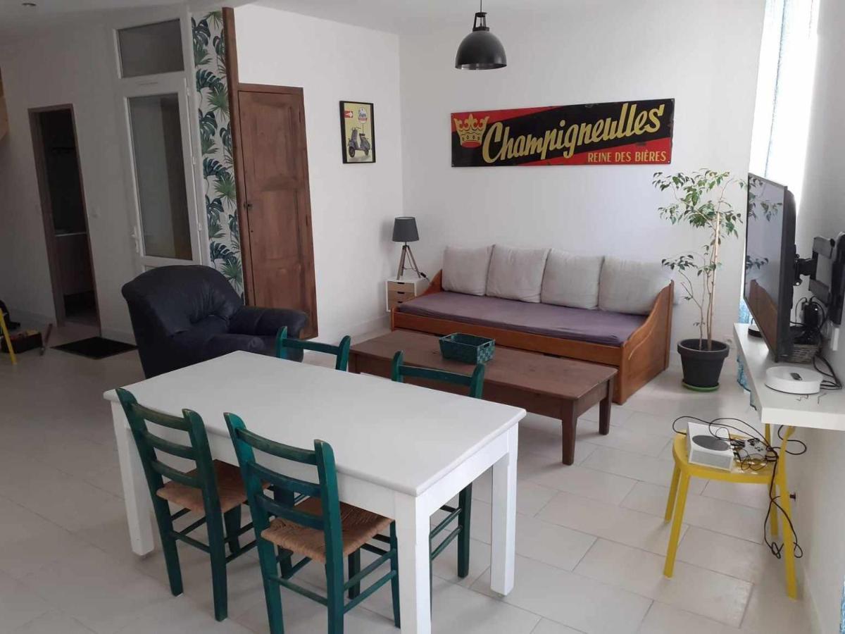 Grand T3 Calme Et Lumineux 4-6 Personnes Villa Moux Eksteriør billede
